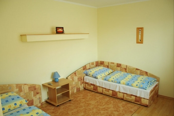 Słowacja Privát Poruba, Zewnątrz